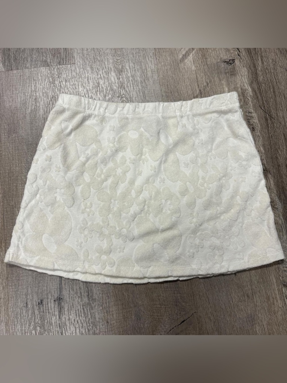 Forever 21 Cream Floral Jacquard Mini Skirt